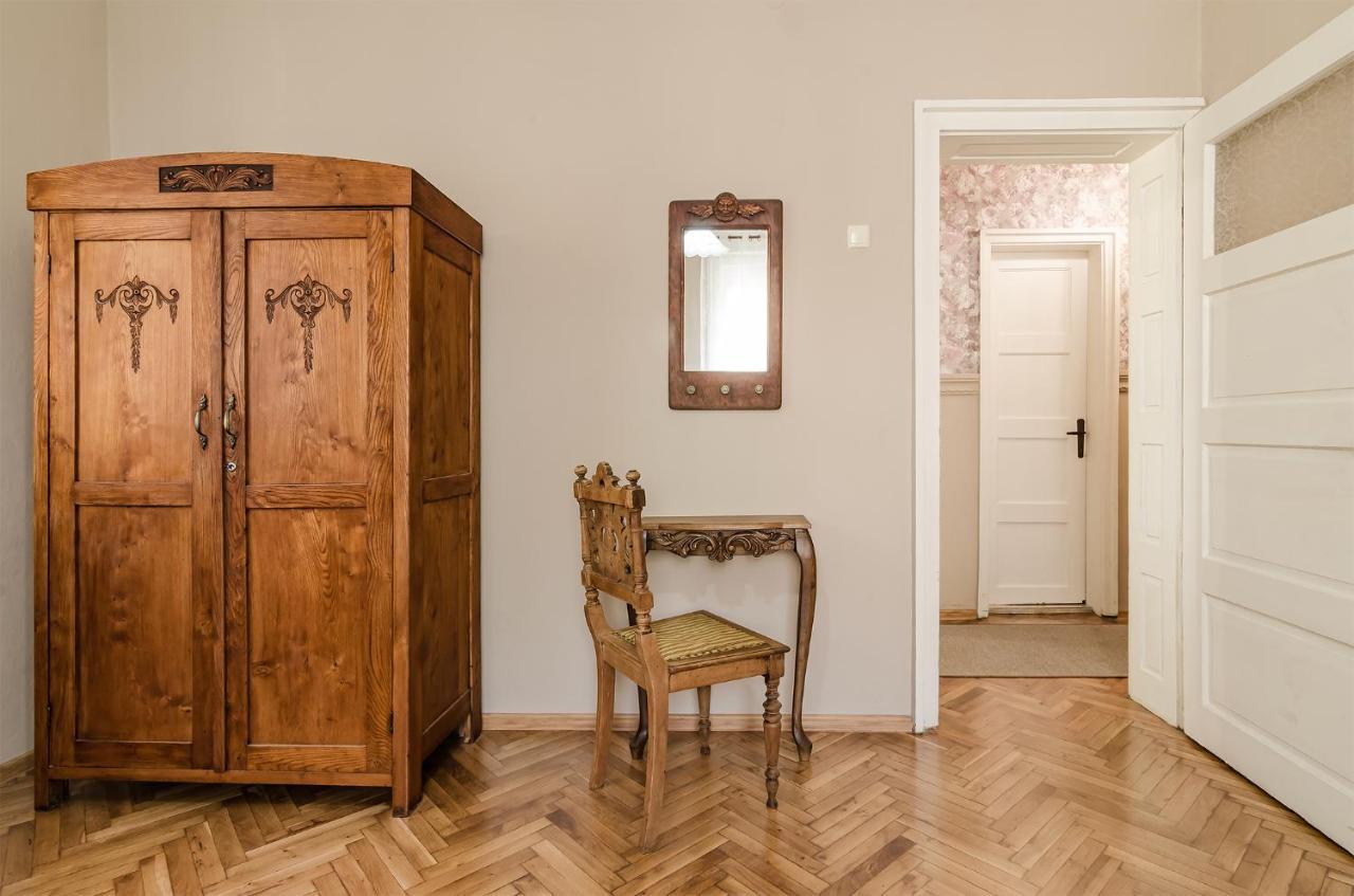 Апартамент Жасмин Apartman Várna Kültér fotó