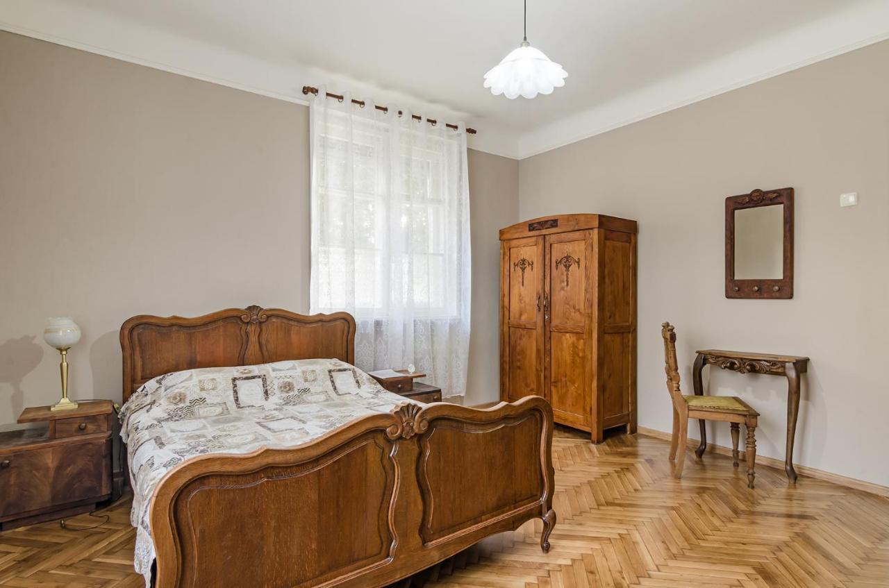 Апартамент Жасмин Apartman Várna Kültér fotó